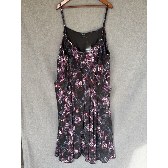 Torrid 2X 18/20 Midi Chiffon Pleated Dress Black Floral Pink Pockets V Neck - Picture 5 of 13